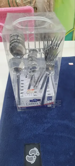 Cutlery Set . 24 Pieces