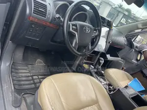 Toyota Land Cruiser Prado 4.0 Petrol TX 2012 Black