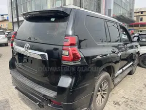 Toyota Land Cruiser Prado 4.0 Petrol TX 2012 Black