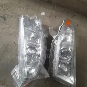 Headlamp Toyota Highlander 2012 Model Set