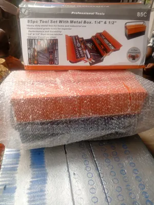 Tools Set Wit Metal Box