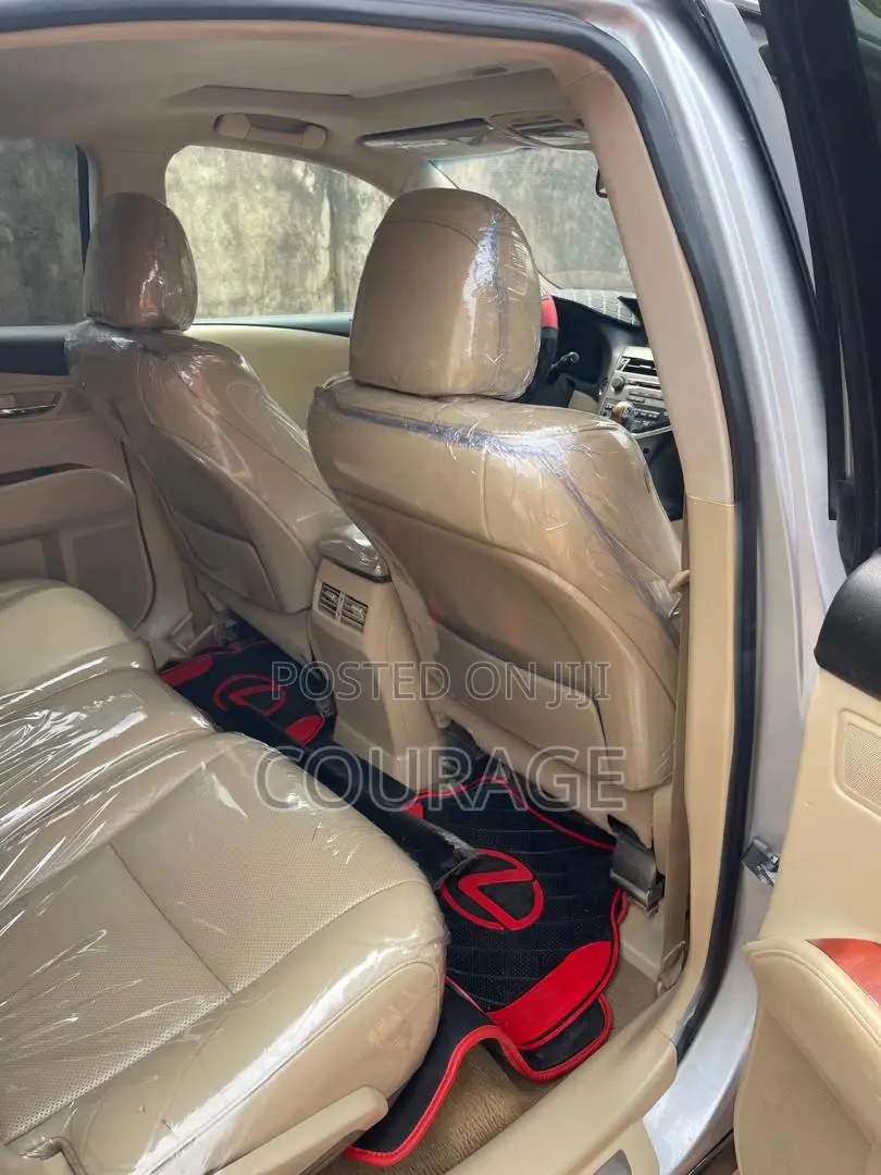 Lexus RX 2012 Gold