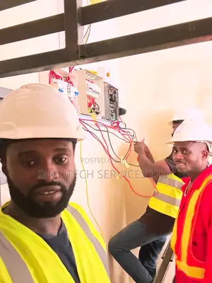 Solar Panels And Inverter Installer
