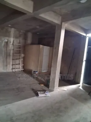 Warehouse to Let