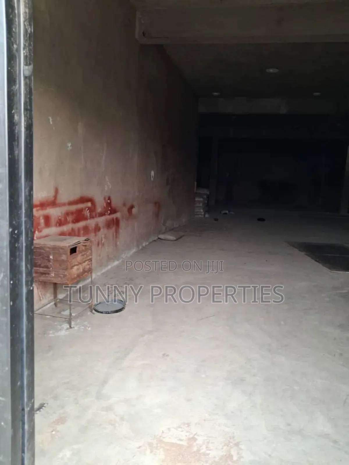 Warehouse to Let