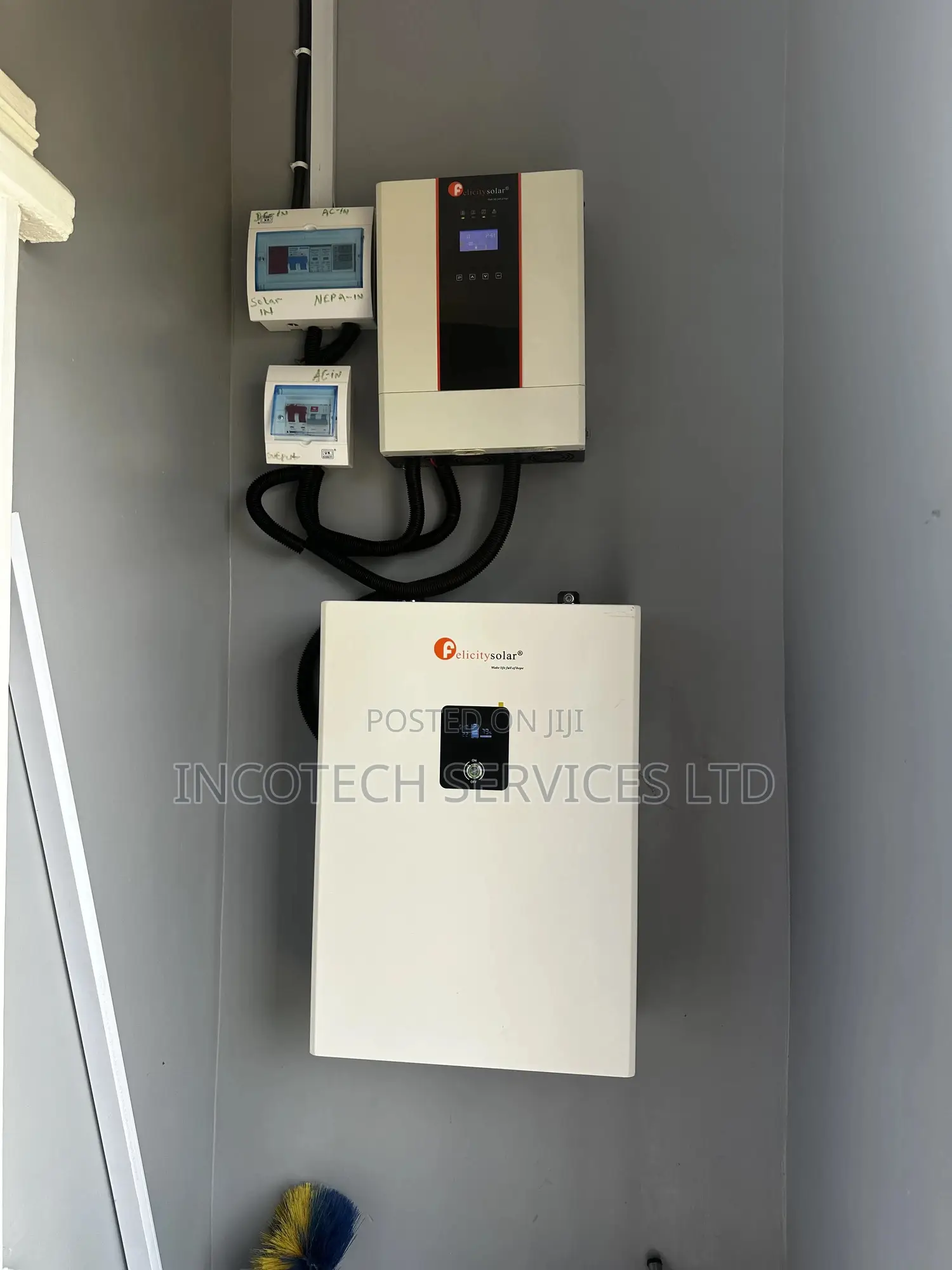 Solar Panels And Inverter Installer