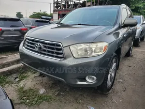 Toyota Highlander Limited 2010 Silver