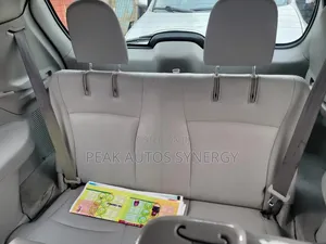 Toyota Highlander Limited 2010 Silver
