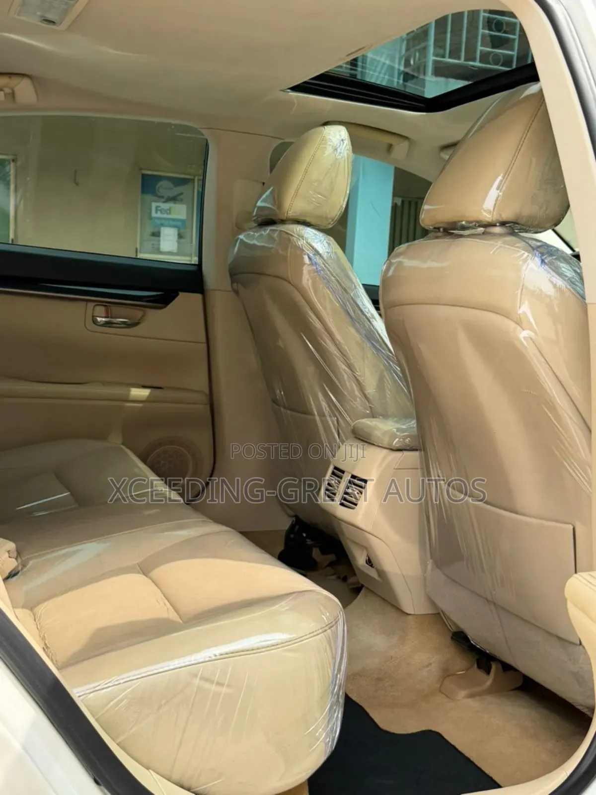 Lexus ES 2013 White