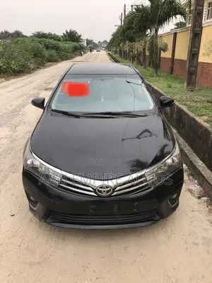 Toyota Corolla 2016 Black