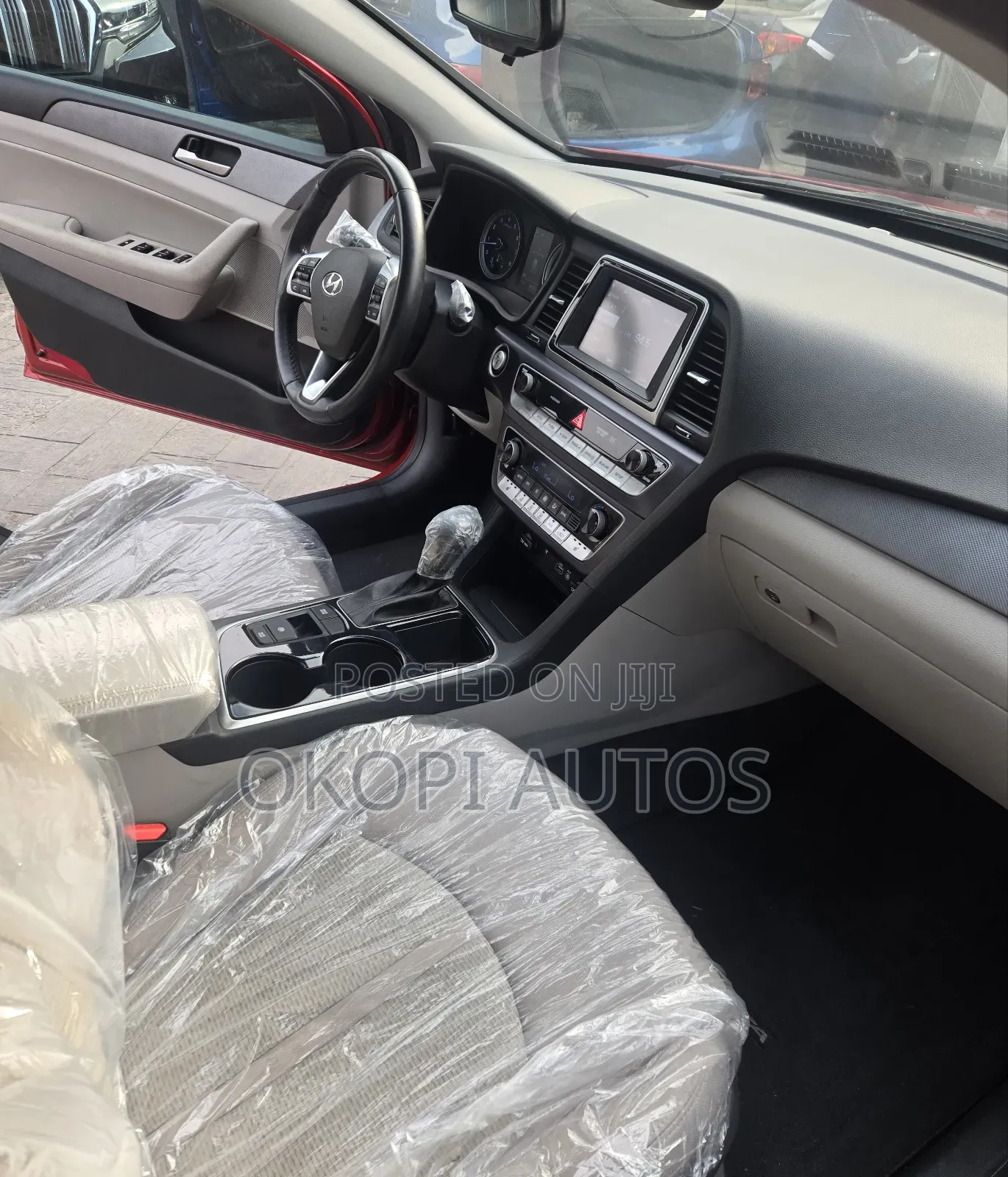 Hyundai Sonata SE 2019 Red