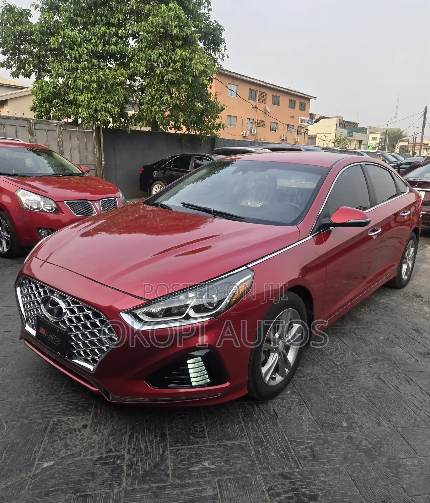Hyundai Sonata SE 2019 Red