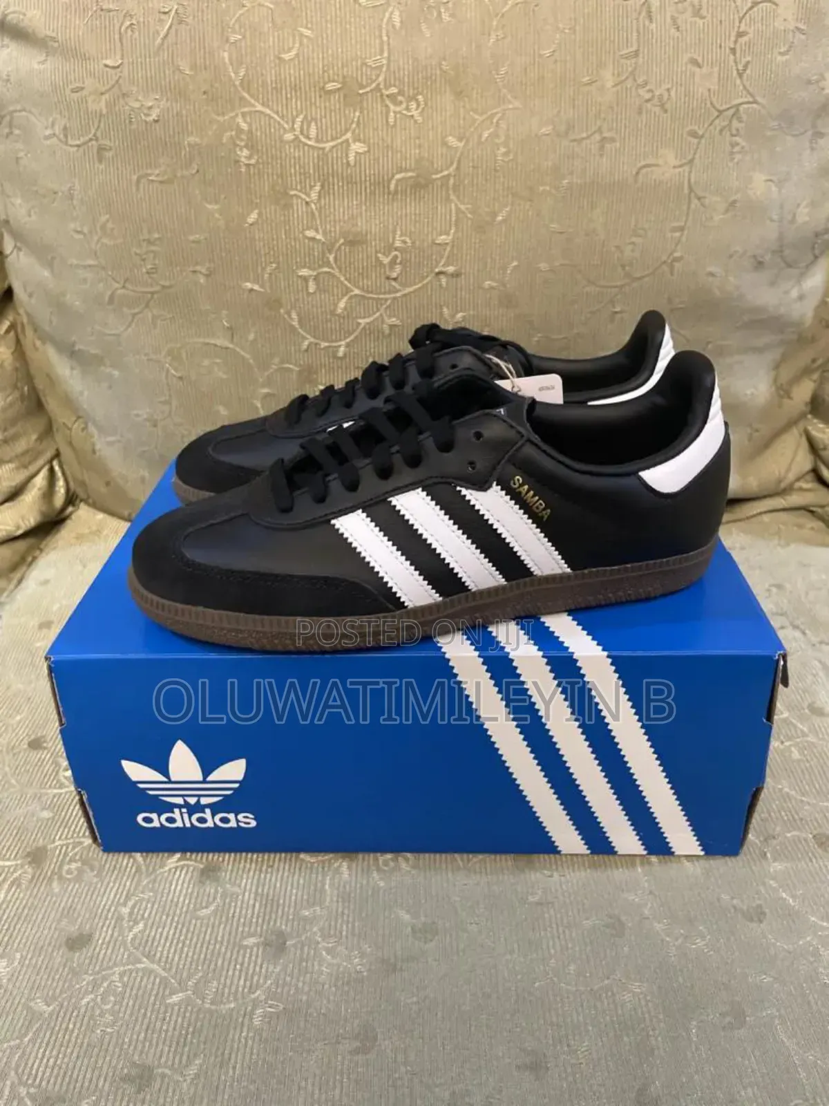 Casual Sneakers