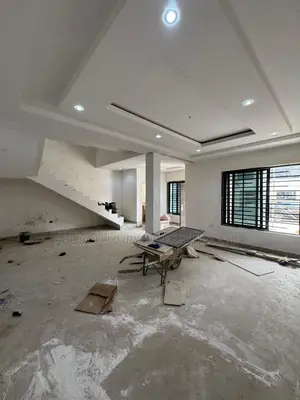 4bdrm Townhouse / Terrace in Katampe for rent
