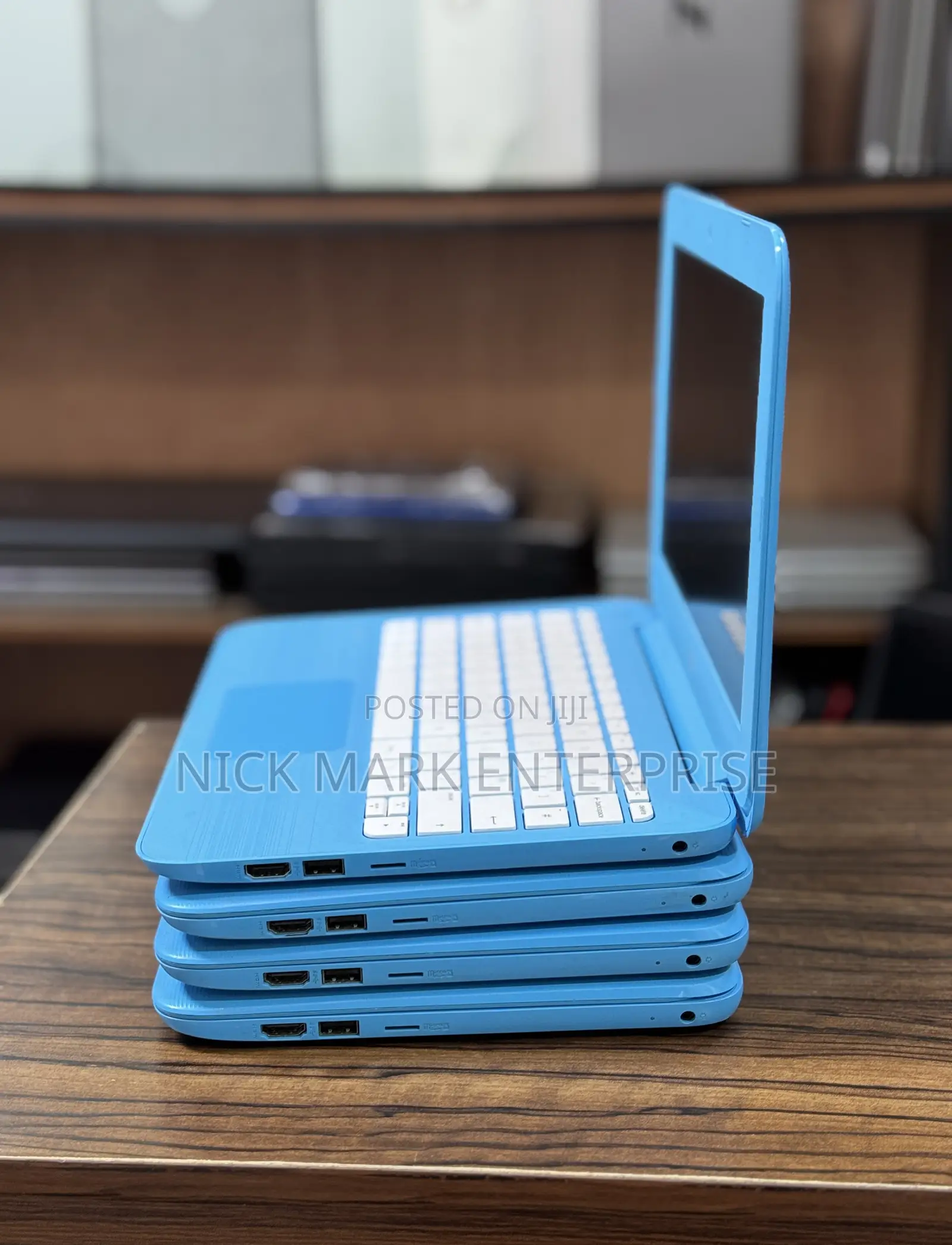 Laptop HP Stream 11 2GB Intel Celeron SSD 32GB
