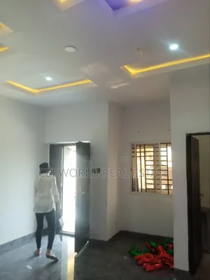 1bdrm Apartment in Oluyole Main Estate for rent