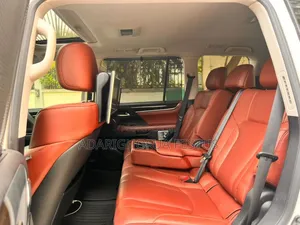 Lexus LX 2017 White