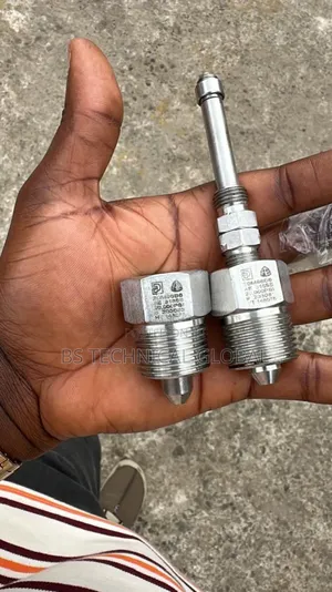 Autoclave Engineers Adapter