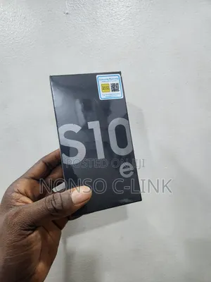 New Samsung Galaxy S10e 128 GB Black