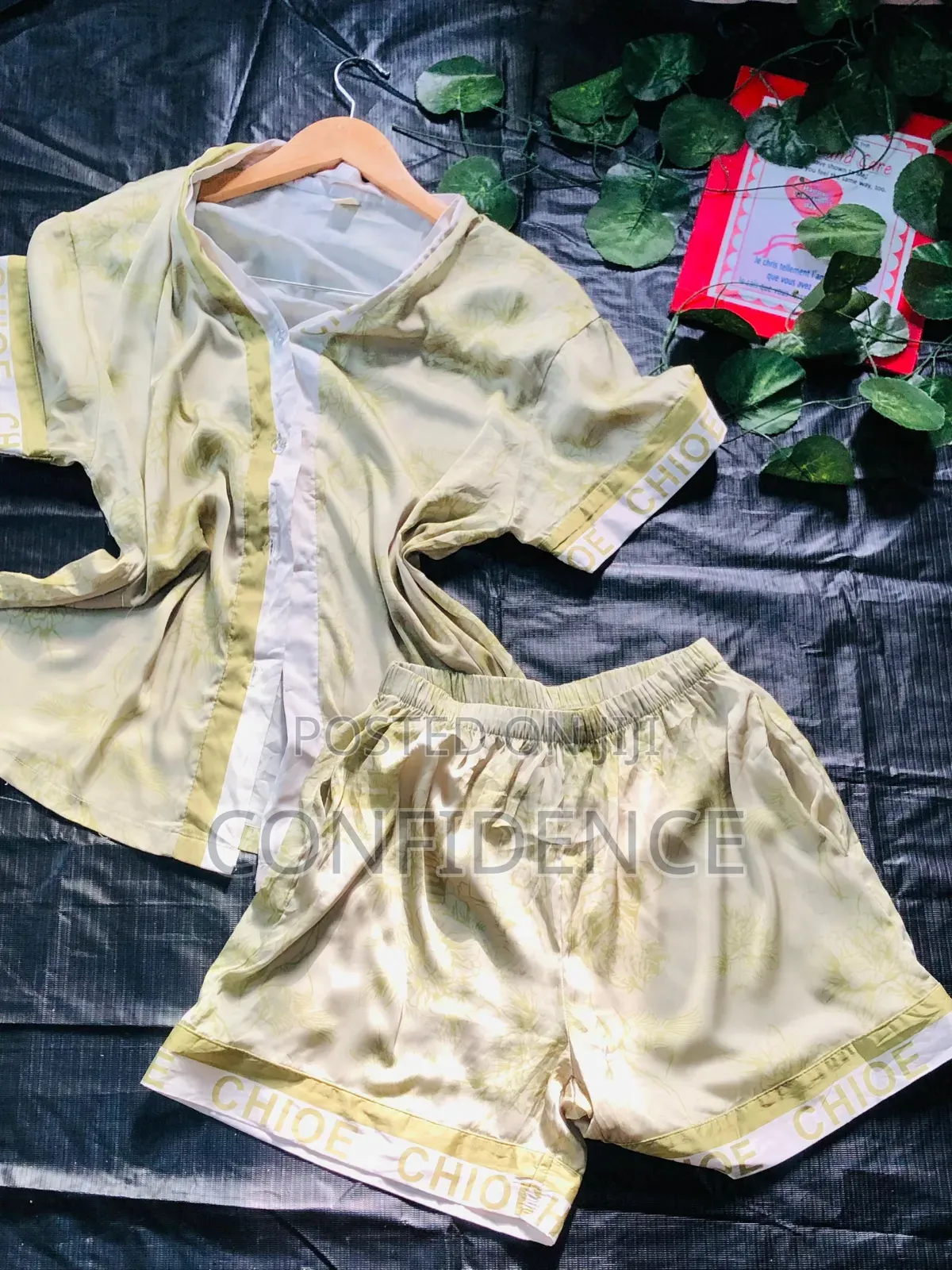 Thrift Wears
