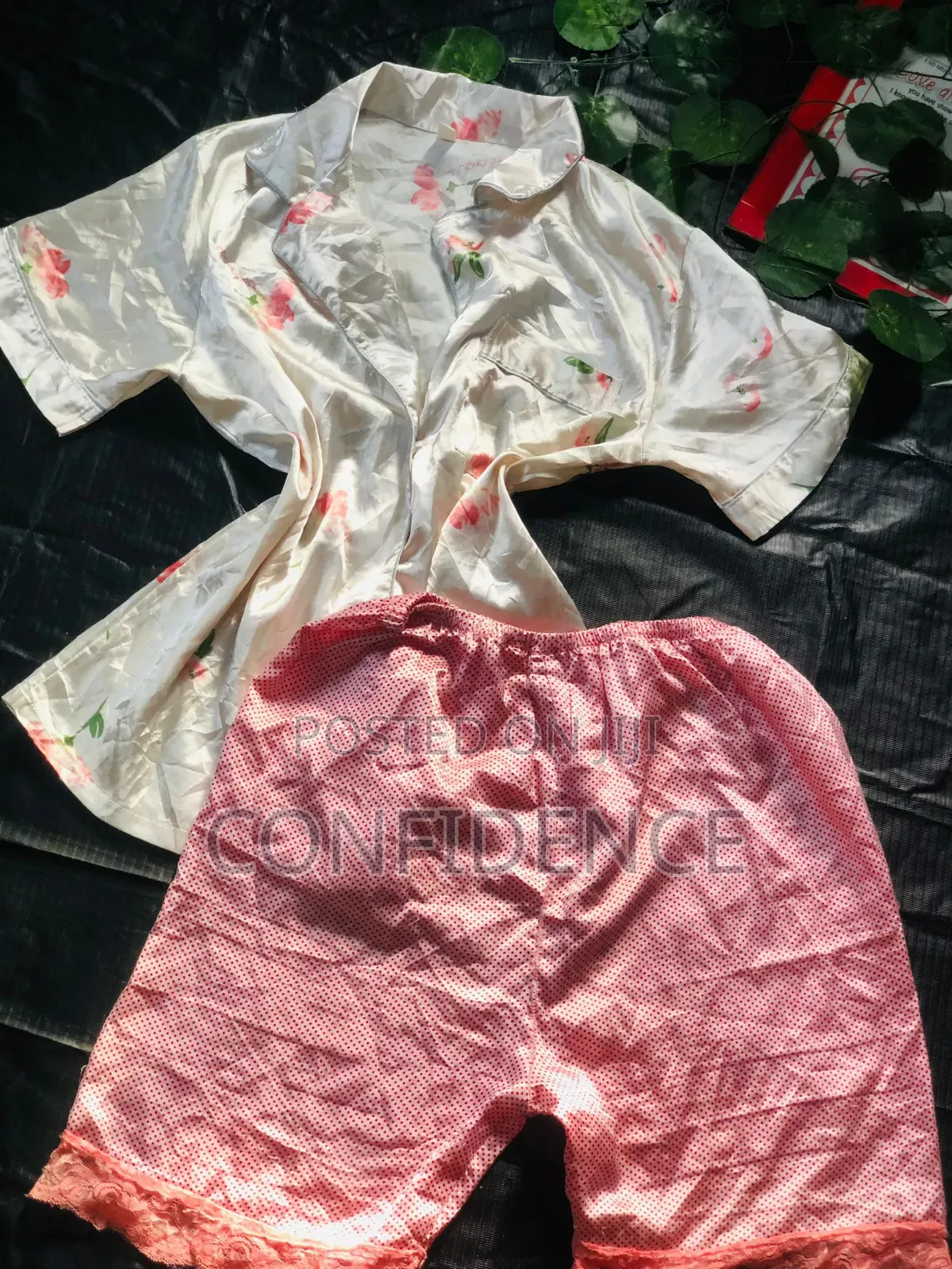 Thrift Wears