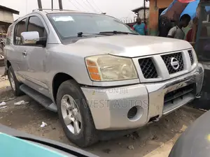 Nissan Armada SE 2004 Silver