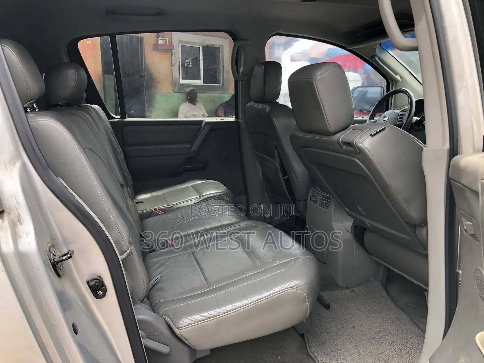 Nissan Armada SE 2004 Silver