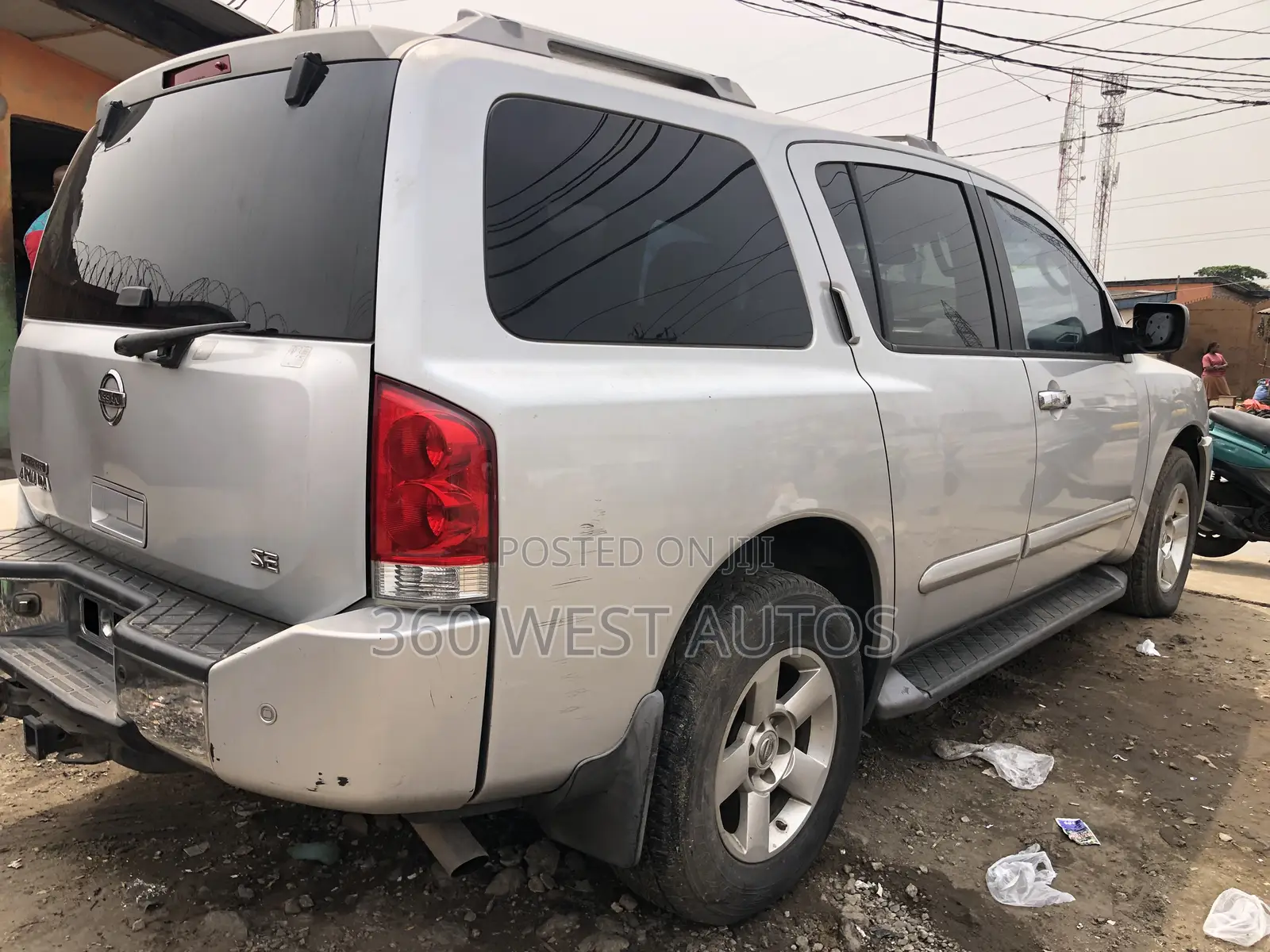 Nissan Armada SE 2004 Silver