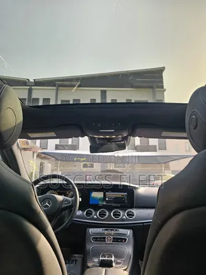 Mercedes-Benz E400 2018 Black