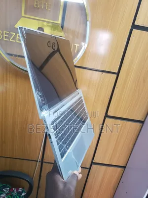 Laptop HP EliteBook 845 G8 16GB AMD Ryzen 5 SSD 256GB