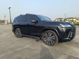 Lexus LX LX 600 2023 Black