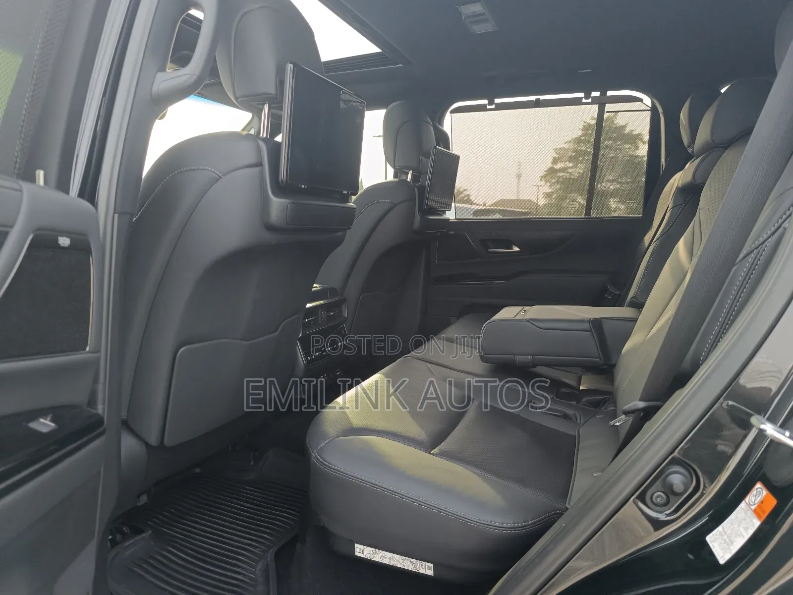 Lexus LX LX 600 2023 Black