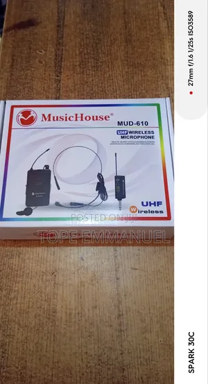 Music House Mud-610 Uhf Wireless Microphone System