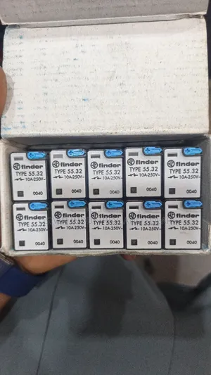 Finder Relay 14pin 250v 10a