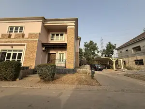 4bdrm Duplex in Maitama for rent