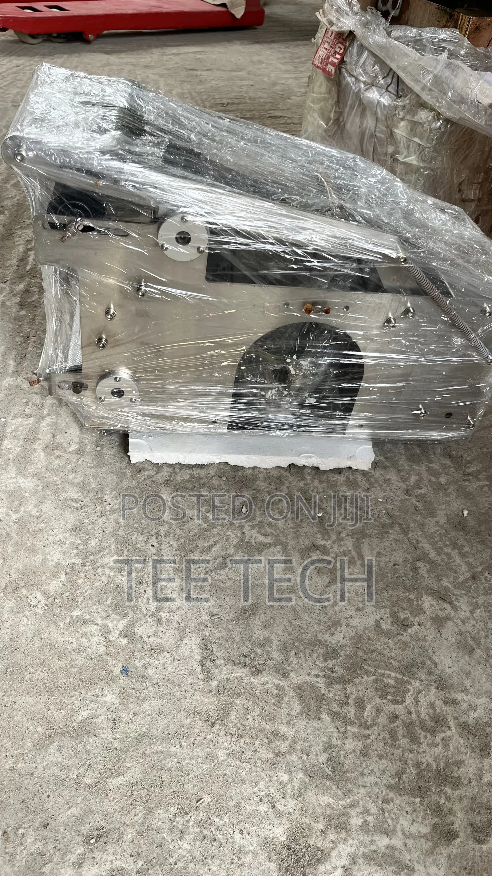 Labeling Machine