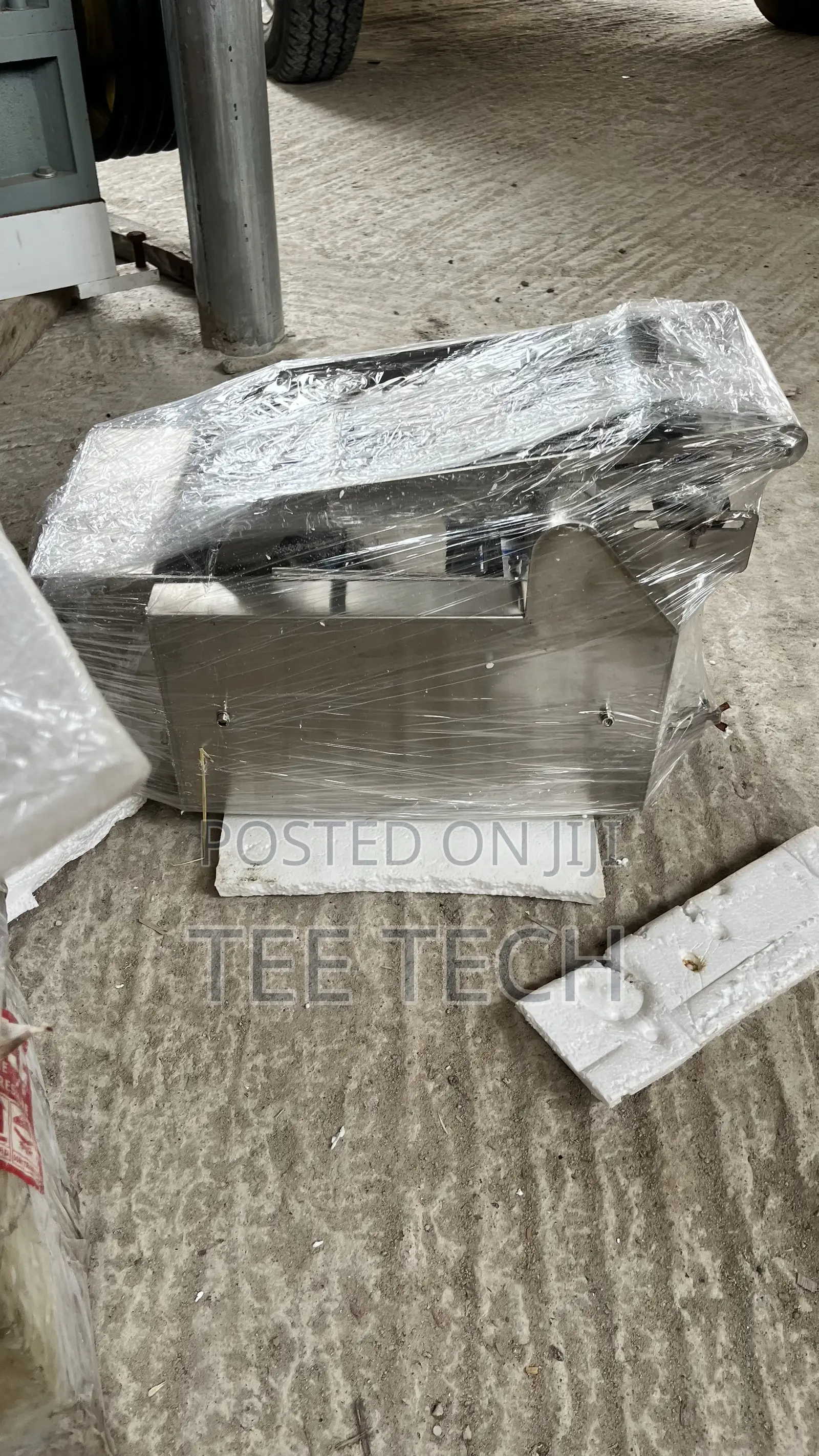 Labeling Machine
