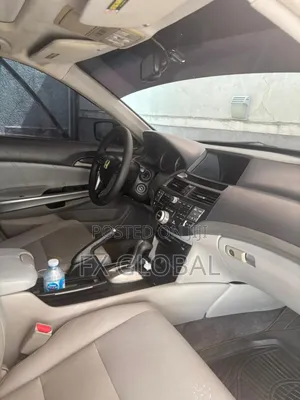 Honda Accord 2009 Silver