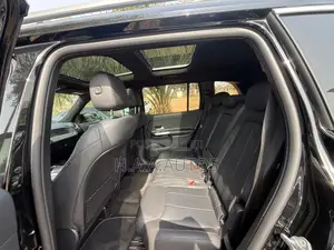 Mercedes-Benz GLB-Class 2022 Black