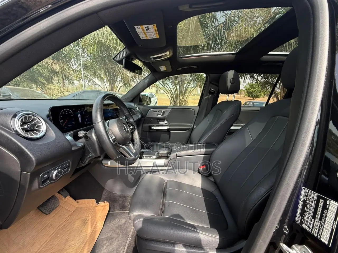 Mercedes-Benz GLB-Class 2022 Black