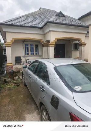 3bdrm Bungalow in Port-Harcourt for sale