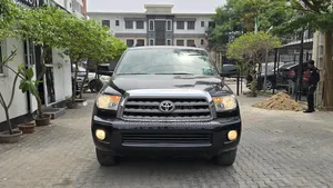 Toyota Sequoia SR5 4dr SUV (5.7L 8cyl 6A) 2011 Black