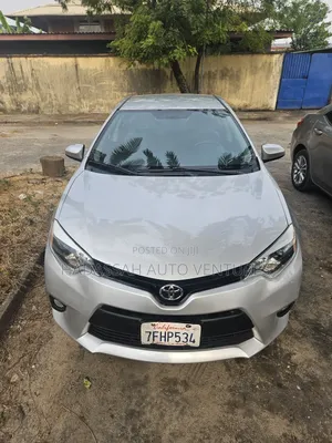 Toyota Corolla L 4dr Sedan (1.8L 4cyl 4A) 2014 Silver