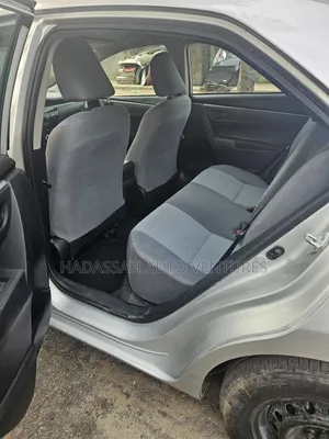 Toyota Corolla L 4dr Sedan (1.8L 4cyl 4A) 2014 Silver
