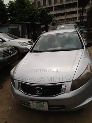 Honda Accord 2.0 Comfort 2008 Silver