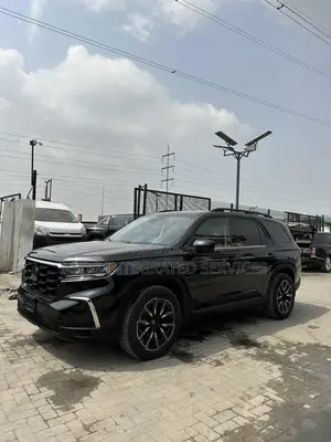 Honda Pilot Touring AWD 2023 Black