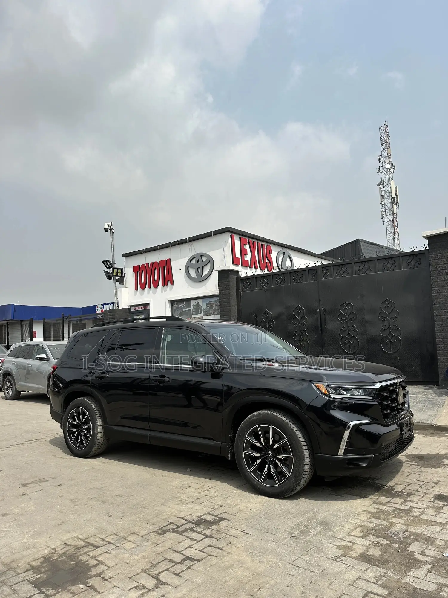 Honda Pilot Touring AWD 2023 Black