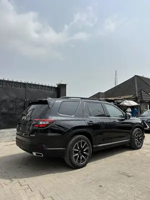 Honda Pilot Touring AWD 2023 Black