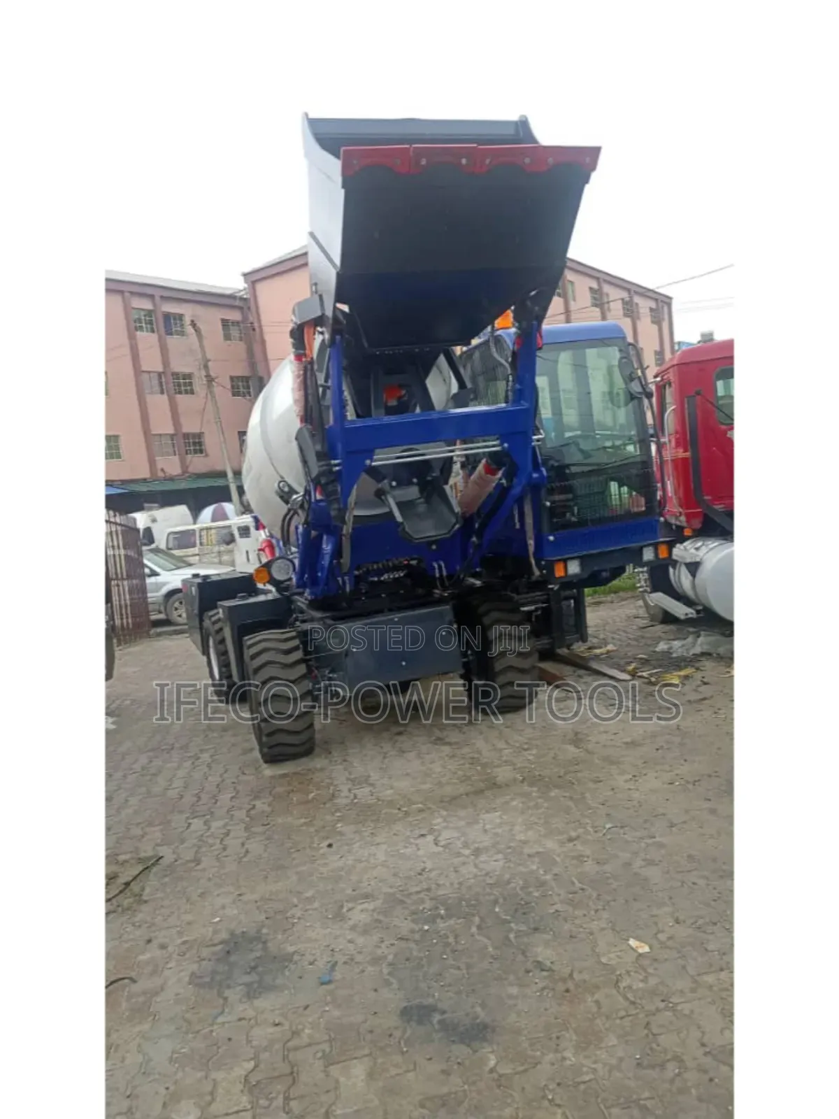 Mobile Selfload Concrete Mixer (3.5m3)