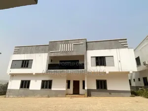 5bdrm Duplex in Life Camp for sale